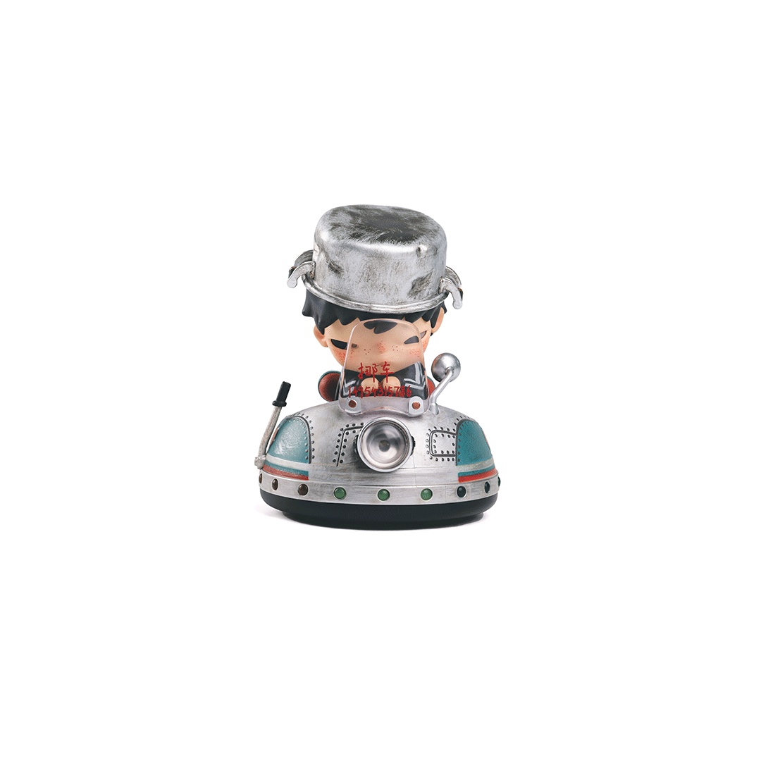 POP MART Hirono The UFO Chaser 100%/200% Figurine